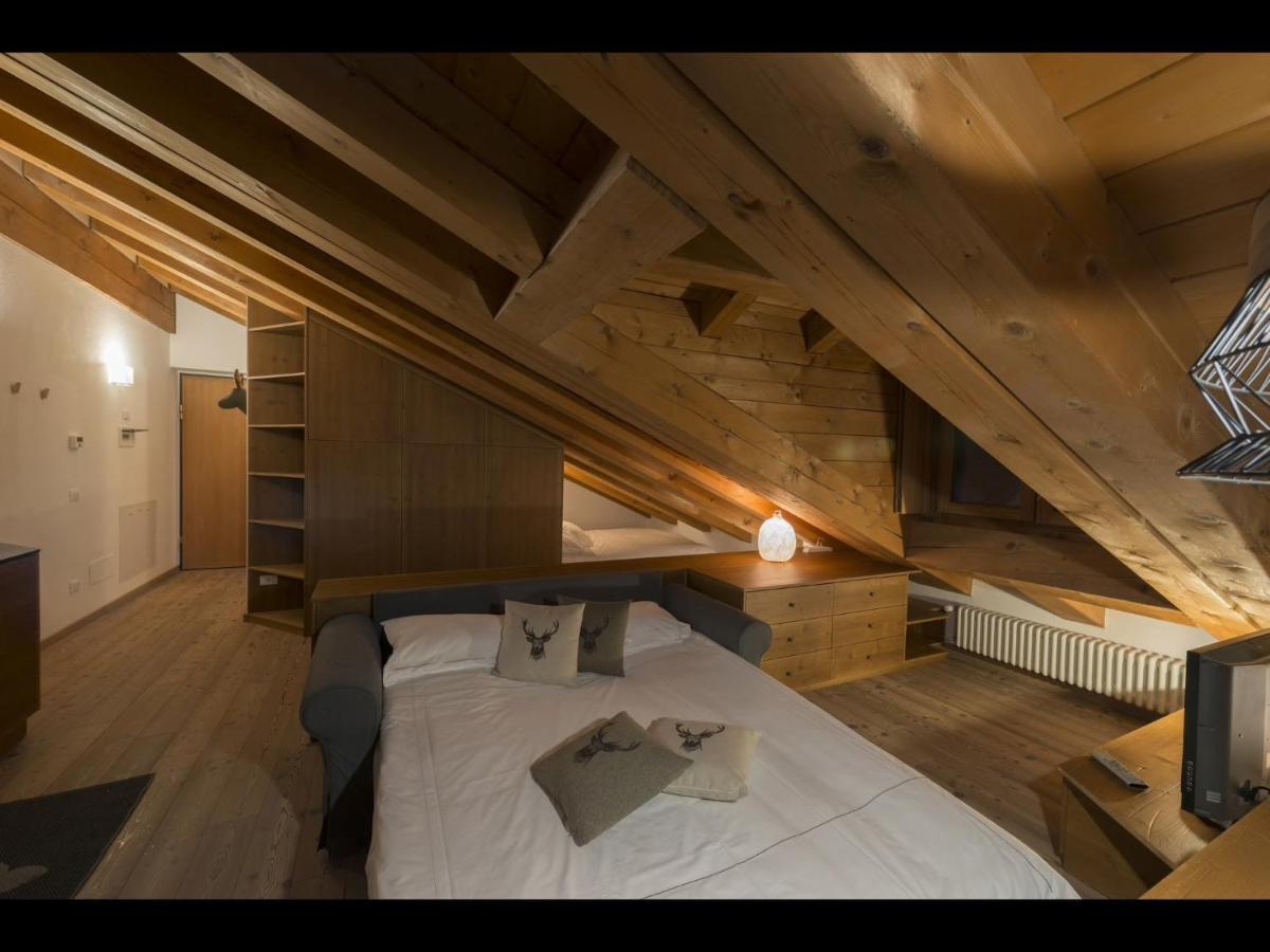 Appartamento Jardin Des Alpes. ลาตุยเล ภายนอก รูปภาพ